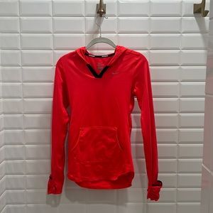 Nike long sleeve dry fit, running hoodie. Breathable material.